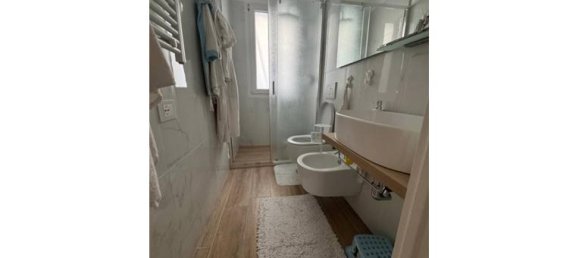 Apartamento de 2 dormitorios en Cesenatico, Italy No. 350025 4