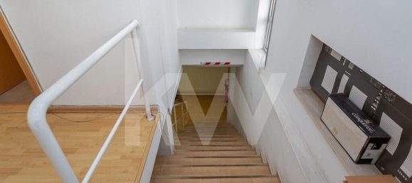 Gewerbliche Immobilie in Amadora, Portugal 187m², Nr. 87670 12