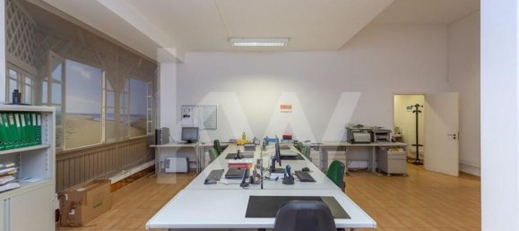 Gewerbliche Immobilie in Amadora, Portugal 187m², Nr. 87670 7