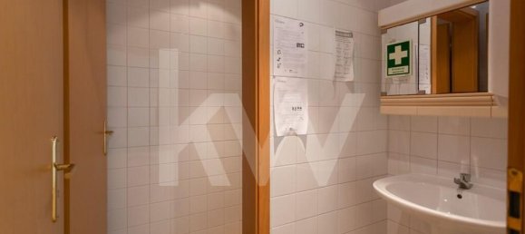 Gewerbliche Immobilie in Amadora, Portugal 187m², Nr. 87670 17