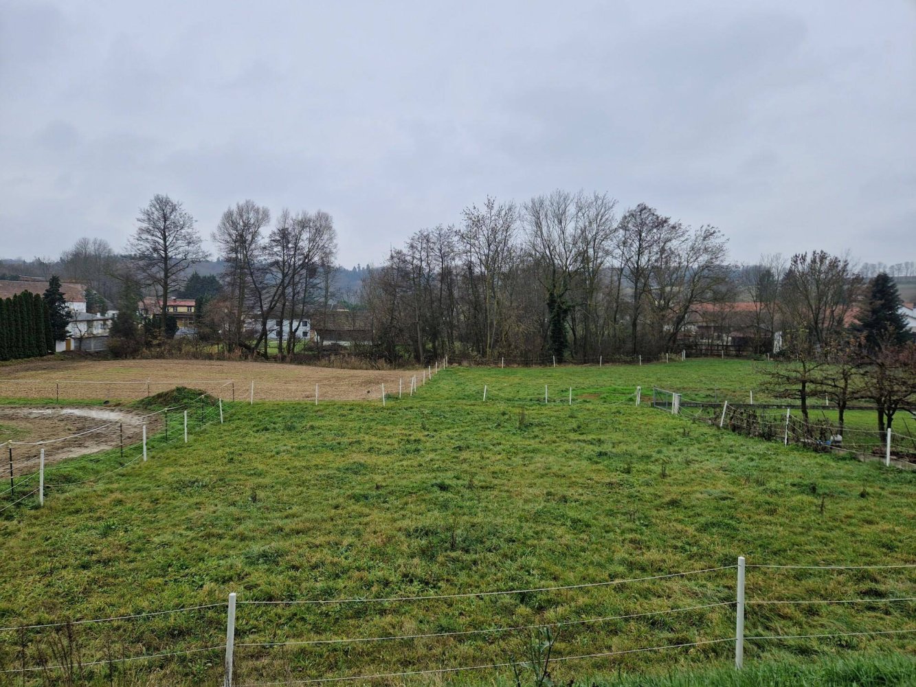 Terrain à Sitzenberg-Reidling, Austria 910m² No. 42089