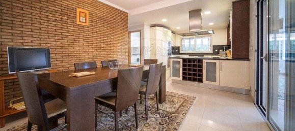 5 bedrooms Villa in Portimao, Portugal No. 18540 20