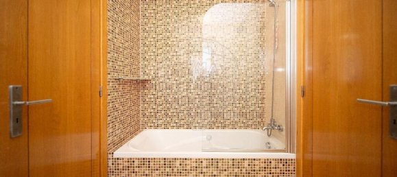 5 bedrooms Villa in Portimao, Portugal No. 18540 46