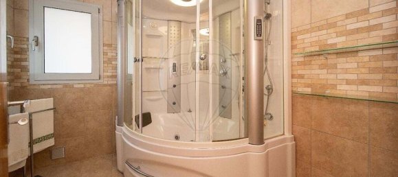 5 bedrooms Villa in Portimao, Portugal No. 18540 42