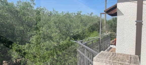 6-salle Villa à Bari, Italy No. 146085 30