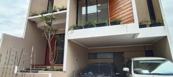 4 bedrooms House in Jakarta, Indonesia No. 1267 13