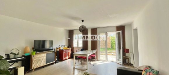 3 bedrooms House in Noisy-le-Grand, France No. 179436 4