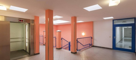 Studio in Brigittenau, Austria No. 250044 10