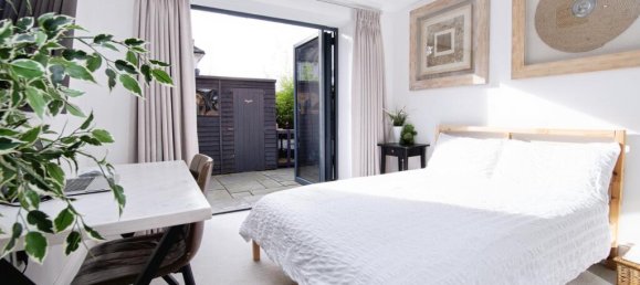 2 غرف نوم طابقين في Whyteleafe, United Kingdom رقم 8039 4