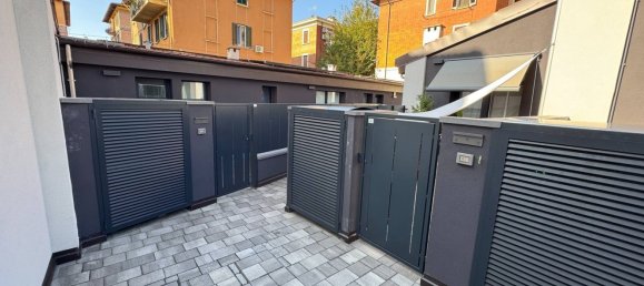 2 bedrooms Apartment in Bologna, Italy No. 322219 3