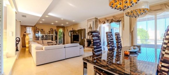 5 bedrooms Villa in Torrevieja, Spain No. 189210 7