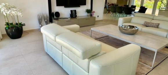 8 bedrooms Villa in Marbella, Spain No. 134721 27