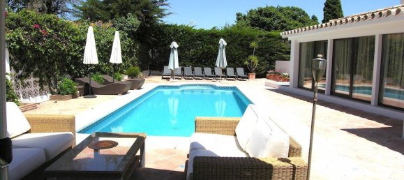 8 bedrooms Villa in Marbella, Spain No. 134721 16
