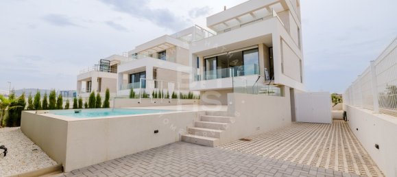 3 bedrooms Villa in Valencia, Spain No. 160143 45