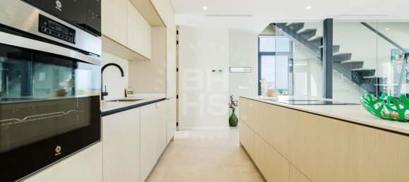 3 bedrooms Villa in Valencia, Spain No. 160143 16