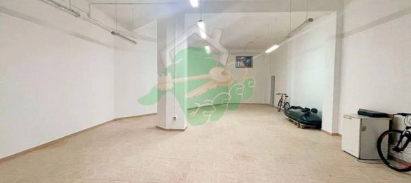 1-salle Propriété commerciale à Foggia, Italy No. 183537 2