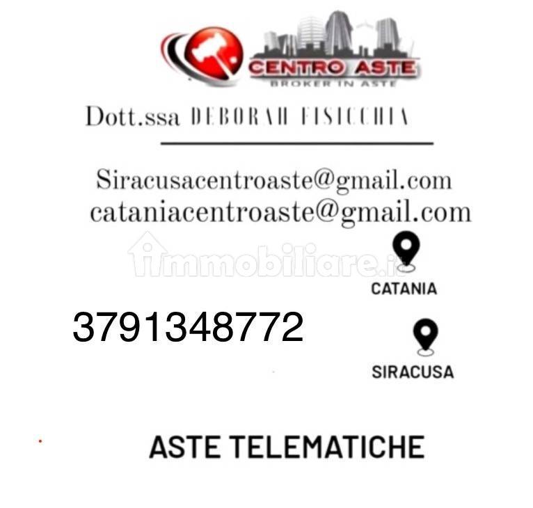 1 Schlafzimmer Garage in Mascalucia, Italy, Nr. 275143