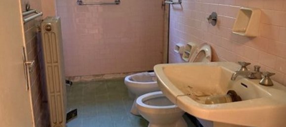 8 غرف نوم منزل في Cuneo, Italy رقم 375920 24