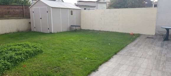 Casa de 5 dormitorios en Goussainville, France No. 176964 10