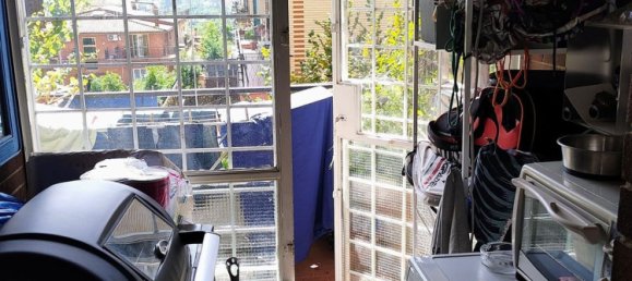 Квартира с 3 спальнями в Рим, Италия № 377762 12