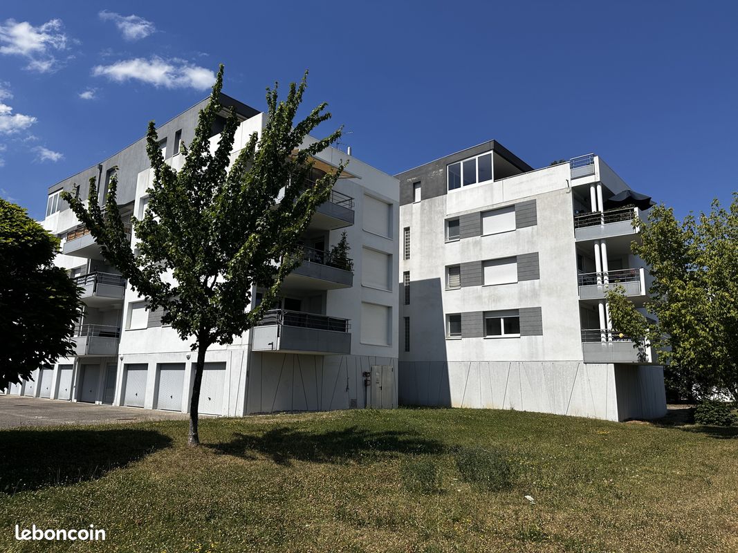 3 bedrooms Apartment in Thann, France No. 238717