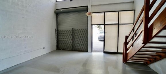 terreno en venta en Miami, Miami-Dade, Florida, USA № 615624 3