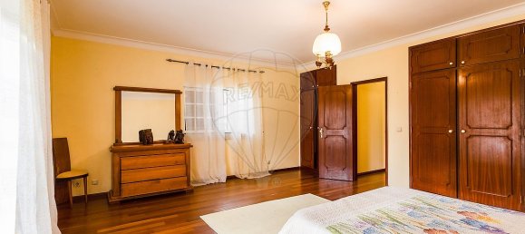 4 bedrooms House in Juncal, Portugal No. 21509 3