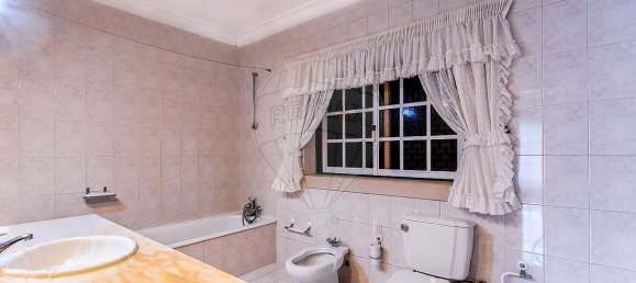 4 bedrooms House in Juncal, Portugal No. 21509 11