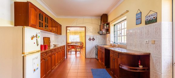 4 bedrooms House in Juncal, Portugal No. 21509 18