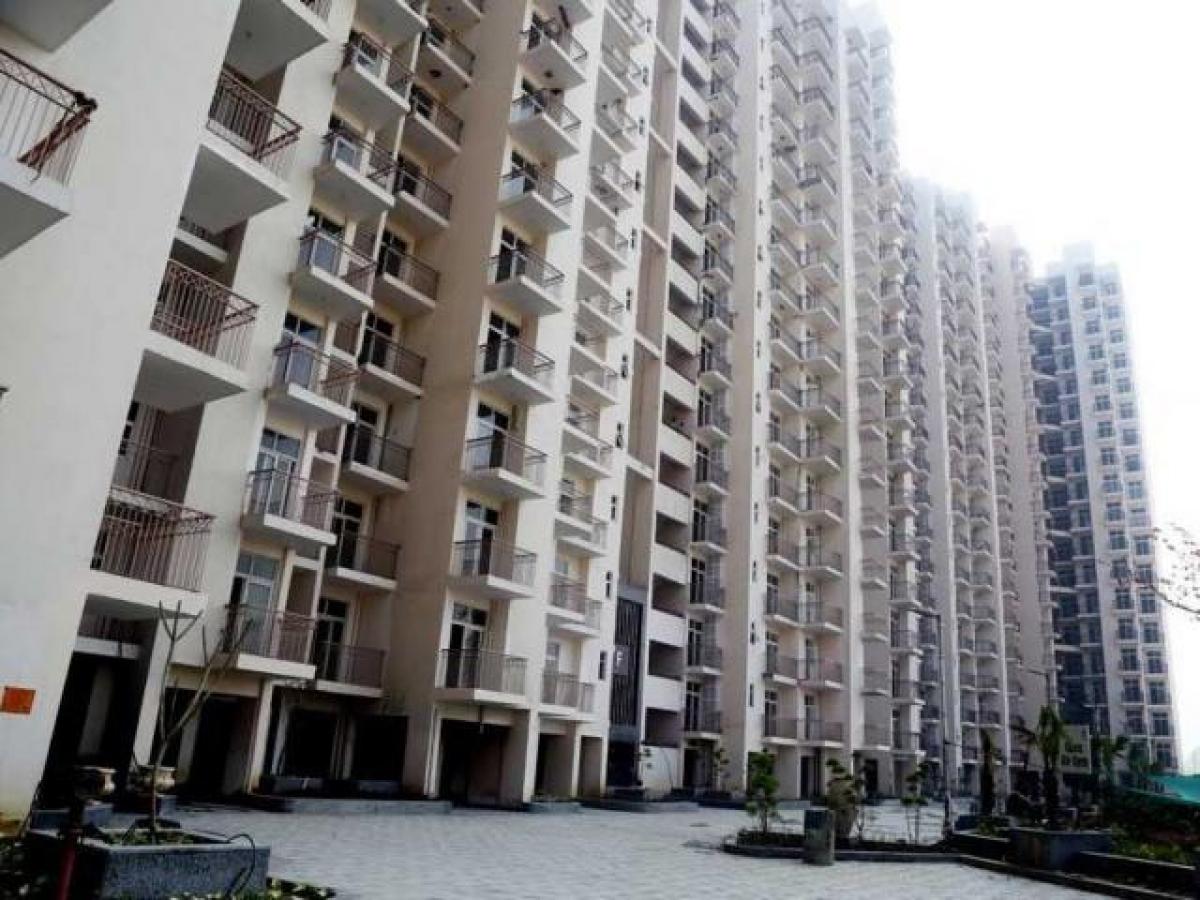 Casa de 2 dormitorios en Noida, India No. 66488