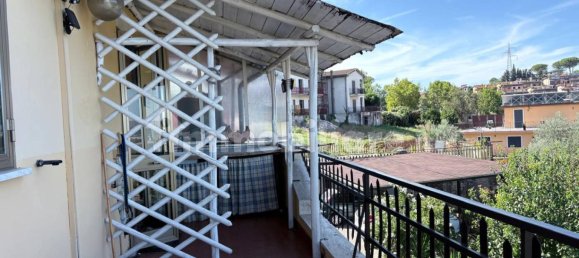 3 Schlafzimmer Wohnung in Monterotondo, Italy, Nr. 331120 25