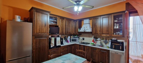 4 bedrooms Apartment in Vercelli, Italy No. 323365 6