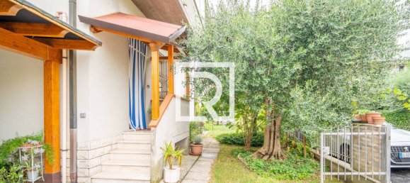 2 bedrooms Villa in Cesena, Italy No. 262730 3