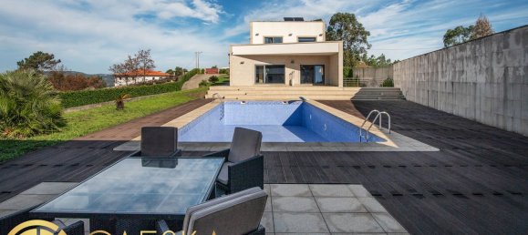 3 bedrooms House in Marco de Canaveses, Portugal No. 12645 3