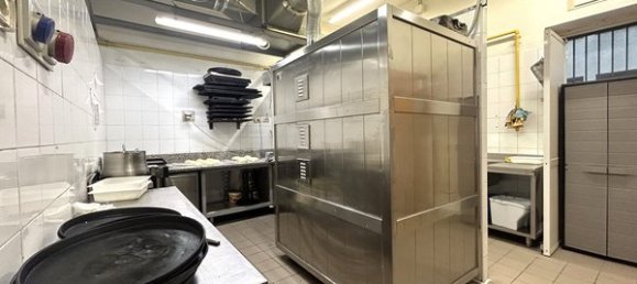 Propiedad comercial en Frascati, Italy 270 m² No. 82385 38