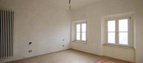 3 bedrooms Apartment in Capannori, Italy No. 42723 18
