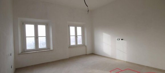 3 bedrooms Apartment in Capannori, Italy No. 42723 17