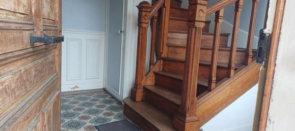 3 bedrooms House in Noyon, France No. 303818 3