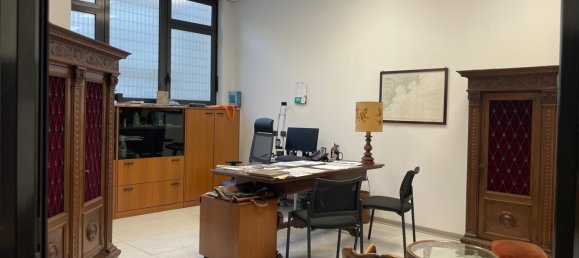 Bureau à Turin, Italy 850m² No. 276286 18
