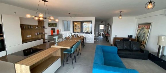 Квартира с 2 спальнями в Сент-Джулианс, Мальта № 10096 5