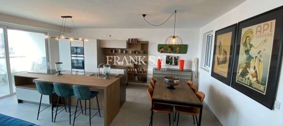 Квартира с 2 спальнями в Сент-Джулианс, Мальта № 10096 3