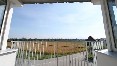 3 bedrooms Apartment in Schwanenstadt, Austria No. 157627