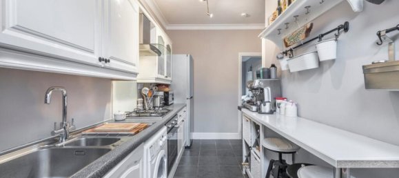 3 bedrooms Apartment in East Sheen, United Kingdom No. 8950 4