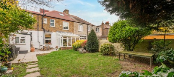 3 bedrooms Apartment in East Sheen, United Kingdom No. 8950 2