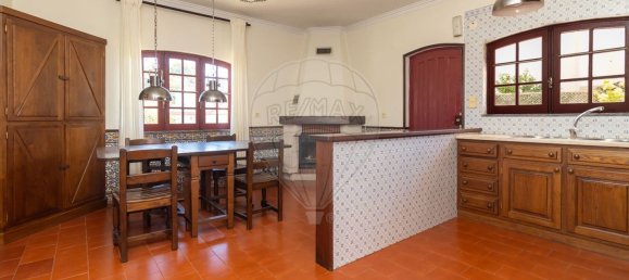 4 bedrooms House in Seixal, Portugal No. 187542 12