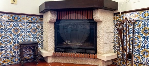 4 bedrooms House in Seixal, Portugal No. 187542 16