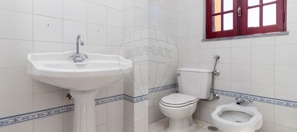 4 bedrooms House in Seixal, Portugal No. 187542 36