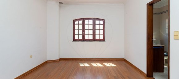 4 bedrooms House in Seixal, Portugal No. 187542 21