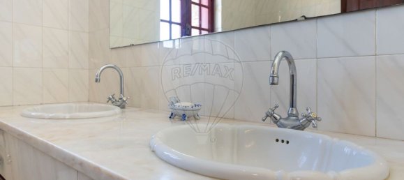 4 bedrooms House in Seixal, Portugal No. 187542 31