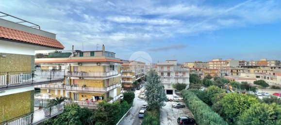 3 rooms Apartment in Marano di Napoli, Italy No. 77753 3